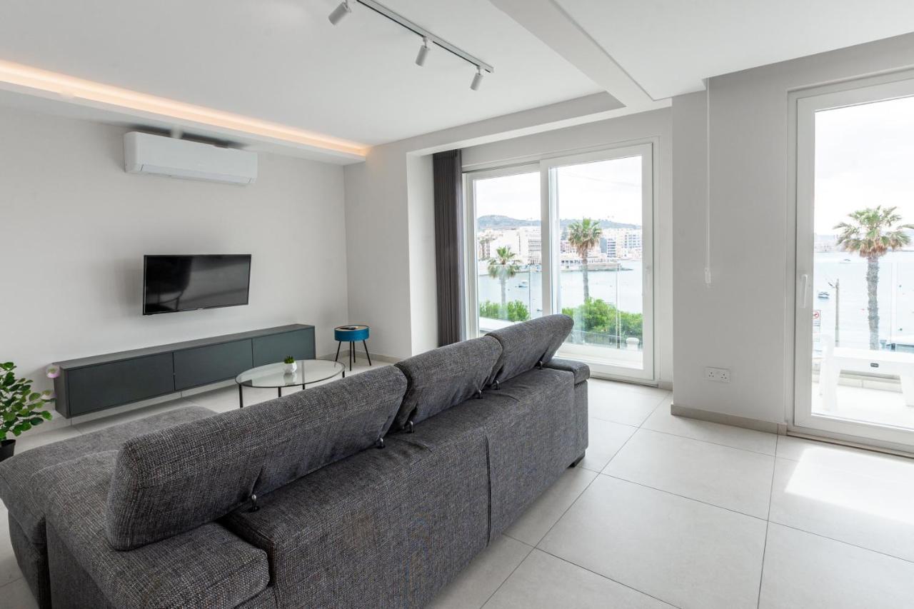 Seafront Luxury Apartment St. Paul's Bay Esterno foto